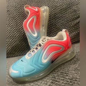Women’s Nike Air Max 720 Pink Sea Lava Glow Sneakers Size 8.5